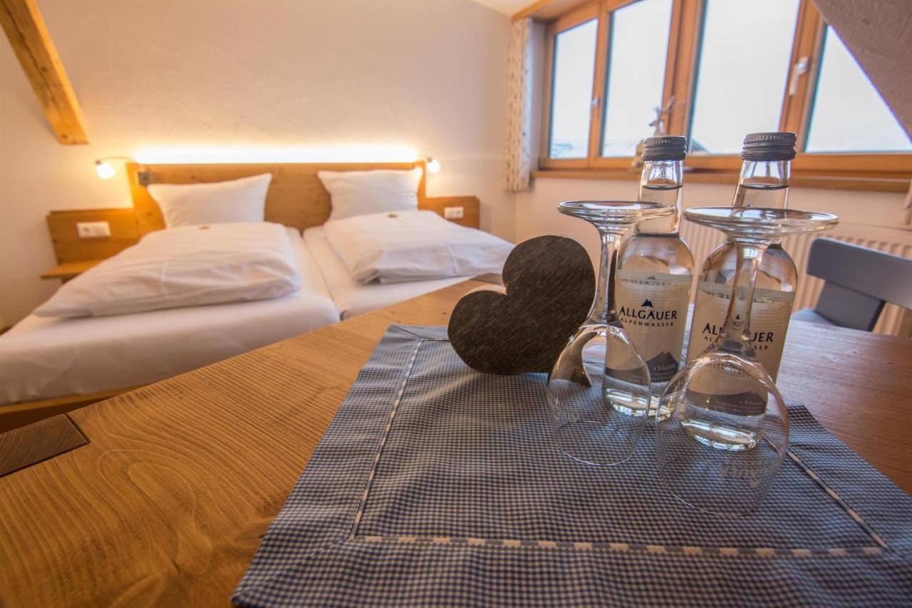 Gasthof Hirsch Hotell Rettenberg Exteriör bild